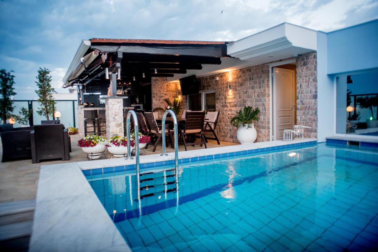 Luxury Penthouse With Private Pool Apartment Preveza Bagian luar foto