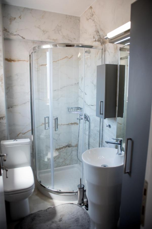 Luxury Penthouse With Private Pool Apartment Preveza Bagian luar foto